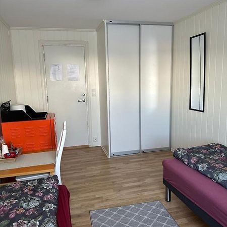 Bedroom In City Centre, No Shower Available Ålesund Exterior foto
